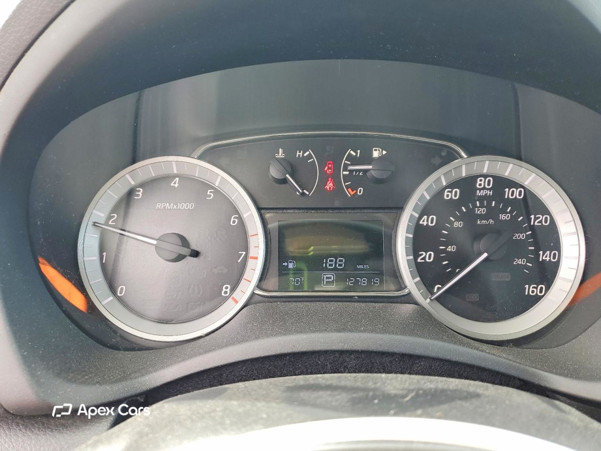 Nissan Sentra 2015