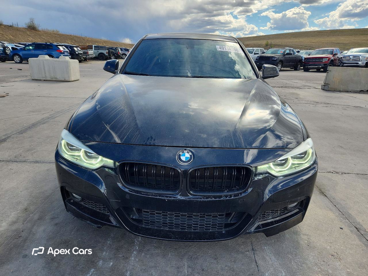 BMW Series 3 2016