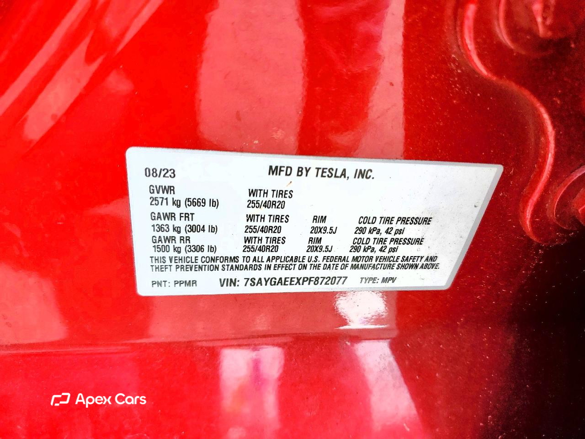 Tesla Model Y 2023