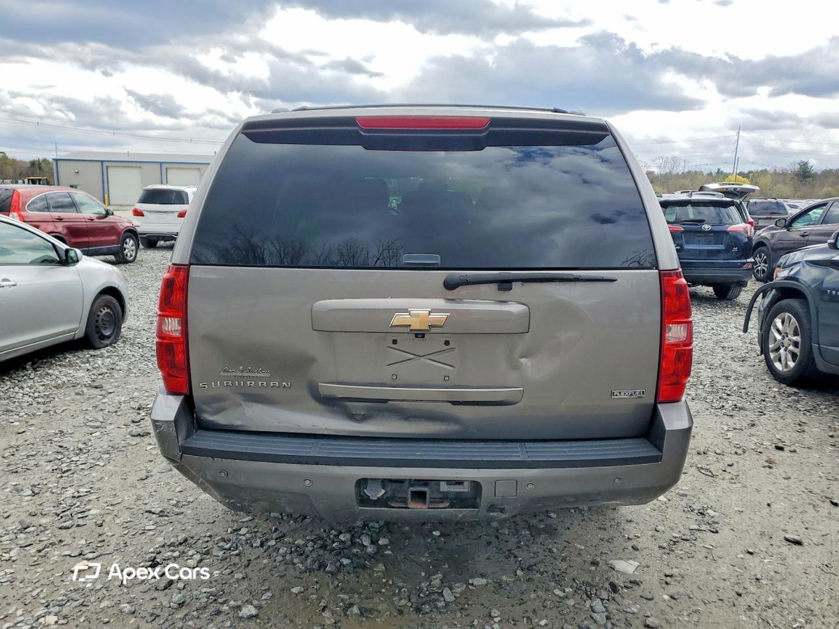 Chevrolet Suburban 2008