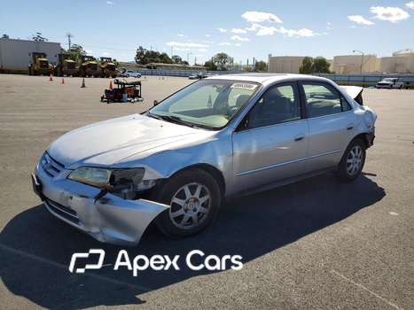 Honda Accord 2002 - Image 1 of 13