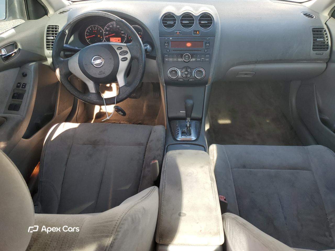 Nissan Altima 2012
