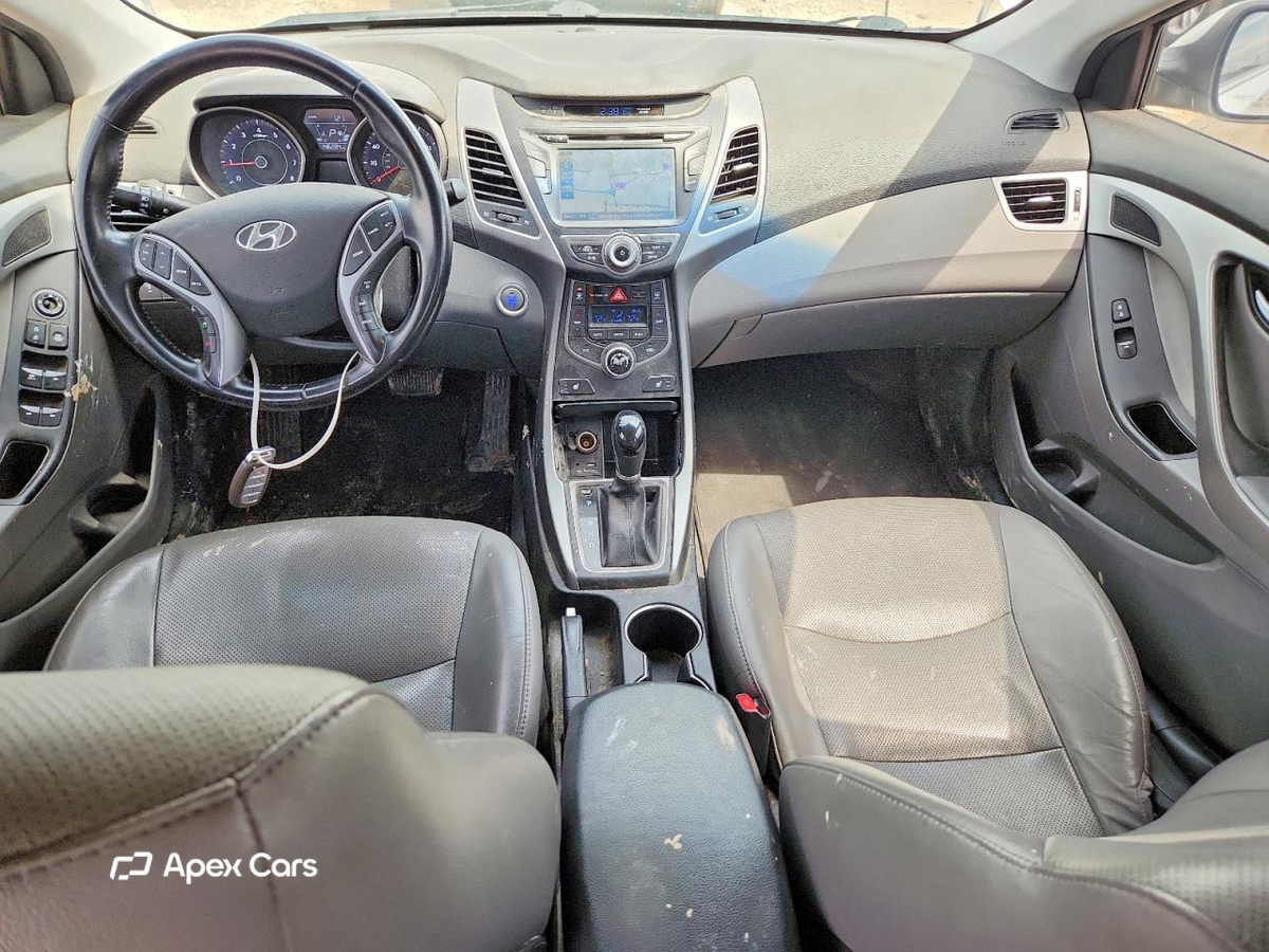 Hyundai Elantra 2016