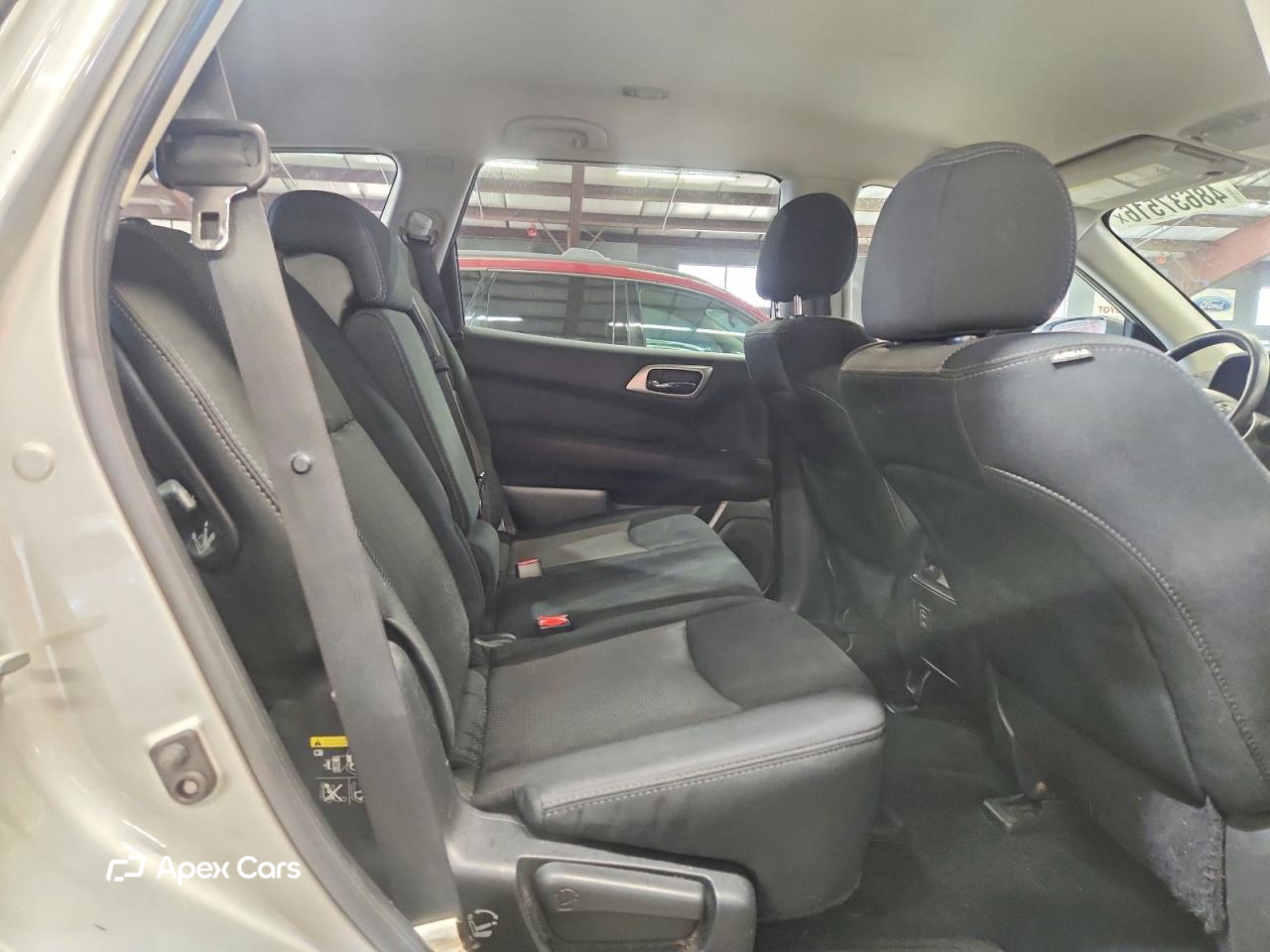 Nissan Pathfinder 2018
