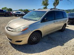 Toyota Sienna 2010