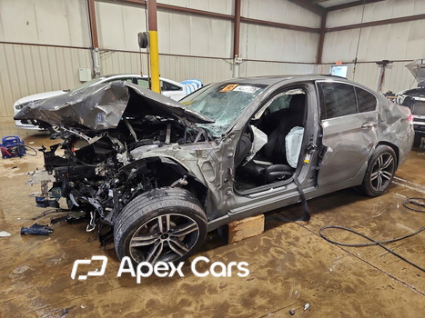BMW Series 5 2021 - Image 1 of 14