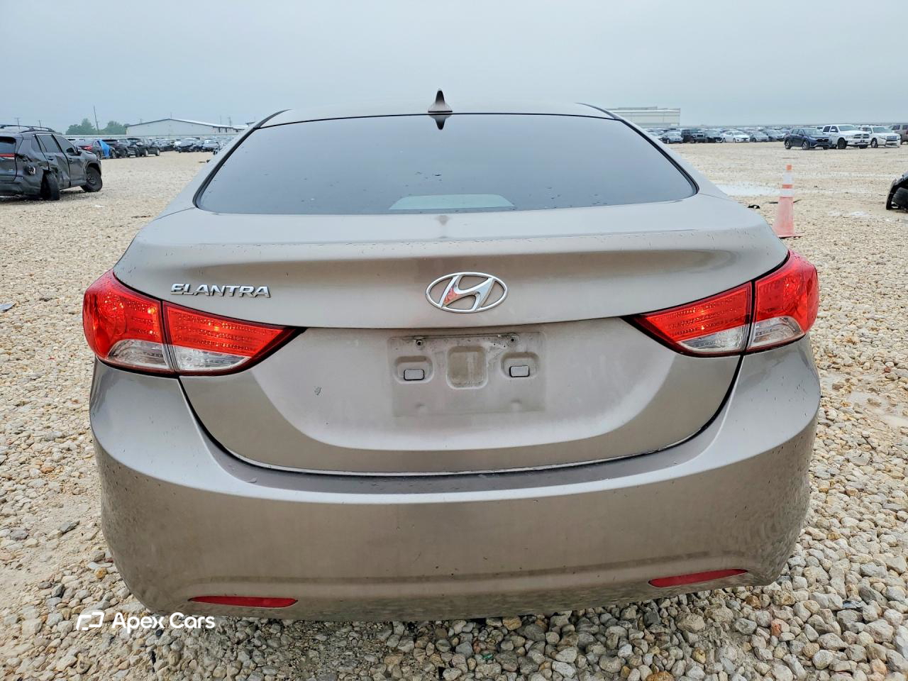 Hyundai Elantra 2013