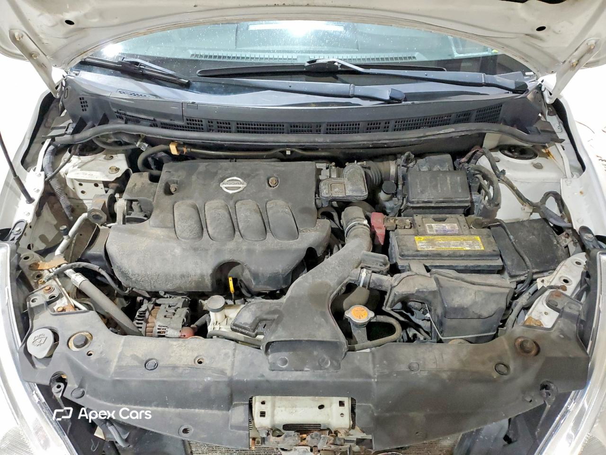Nissan Versa 2011