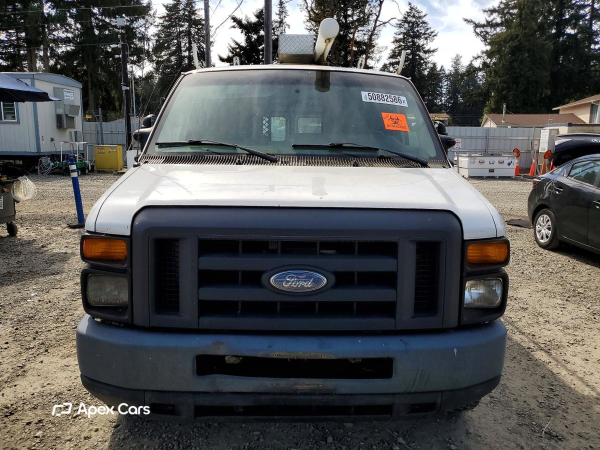 Ford Econoline 2013