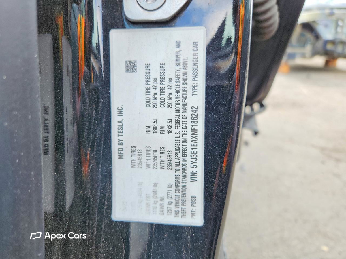 Tesla Model 3 2022