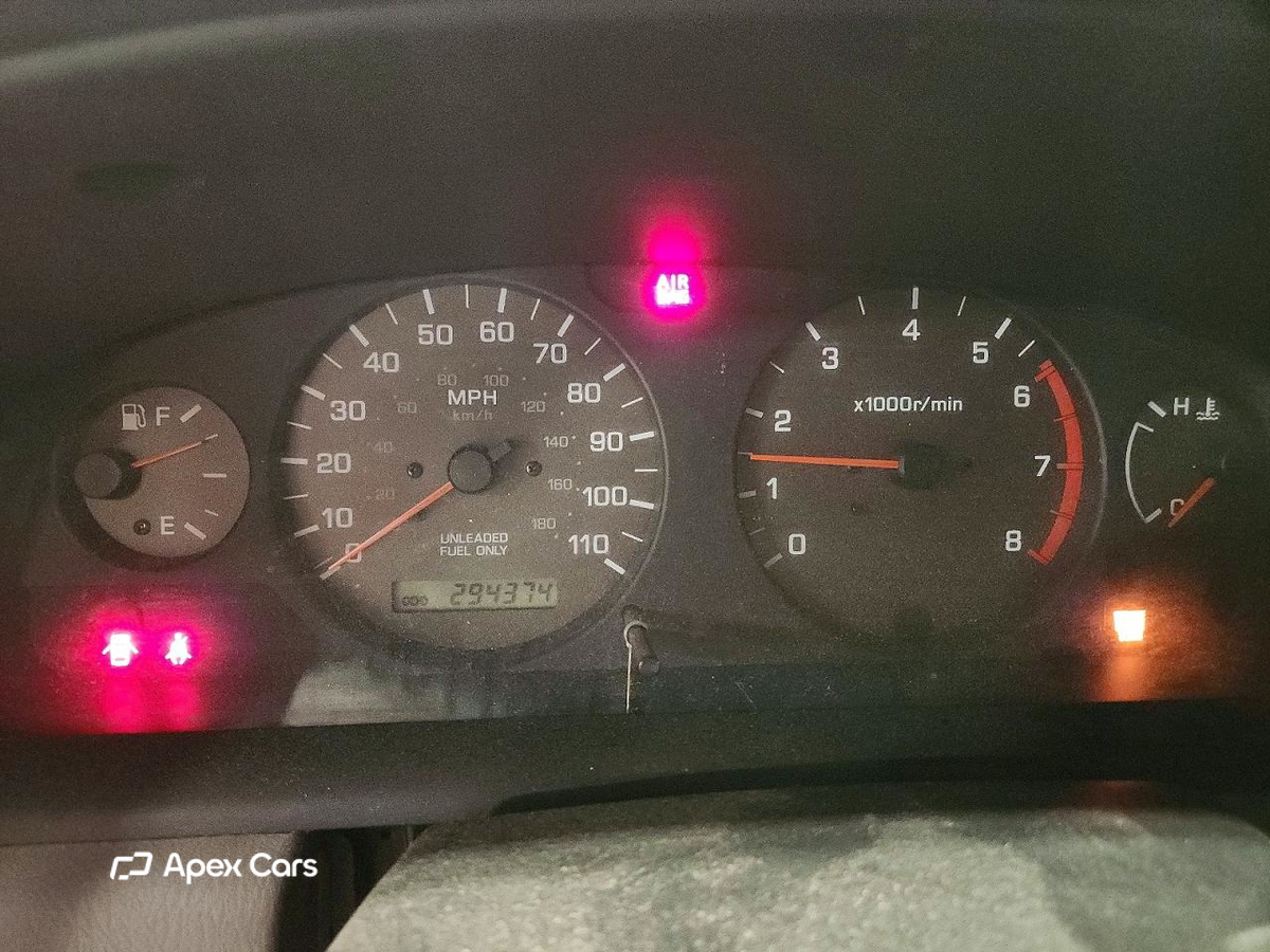 Nissan Navara (Frontier) 2000