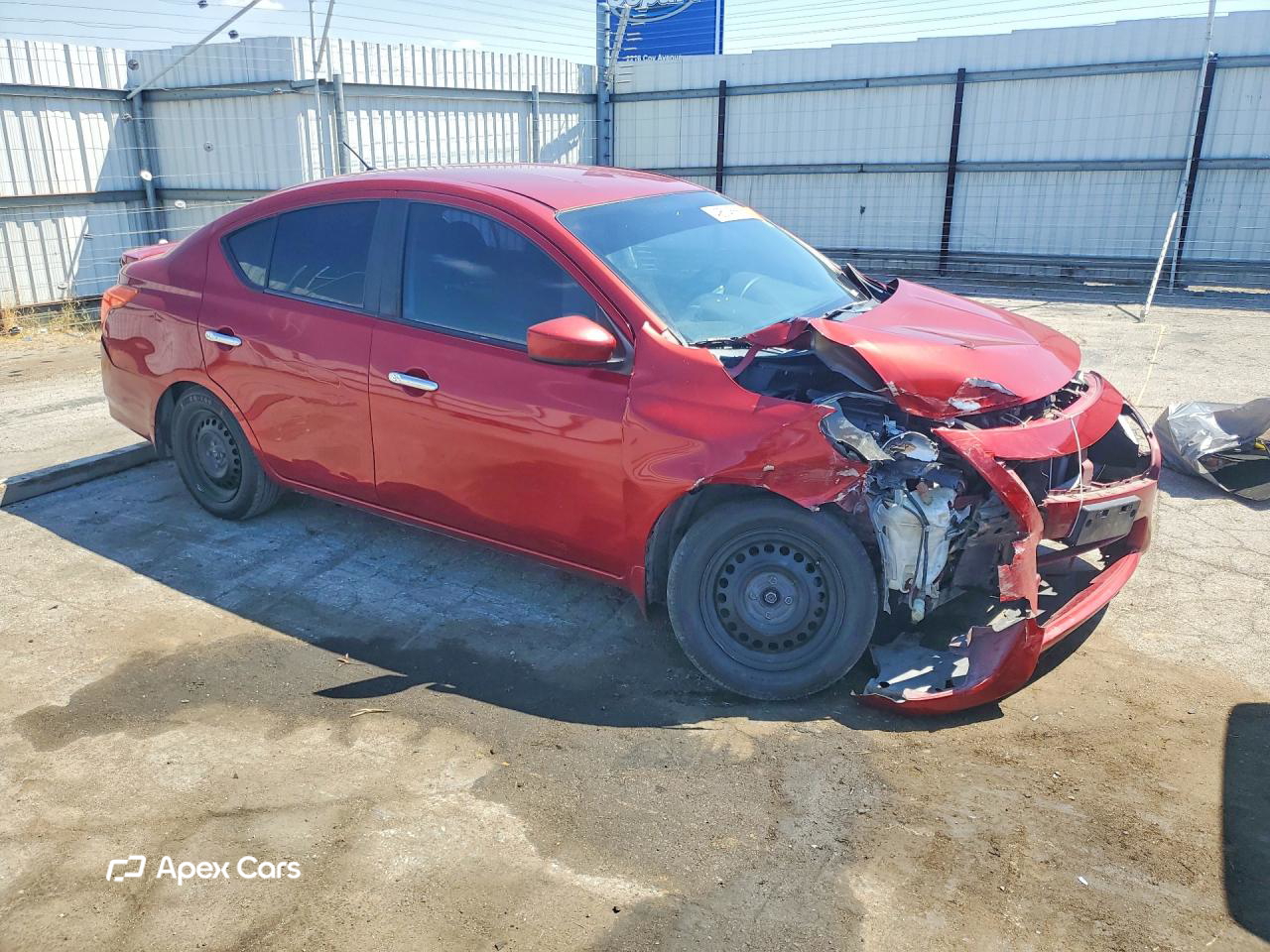 Nissan Versa 2015