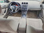 Nissan Altima 2010