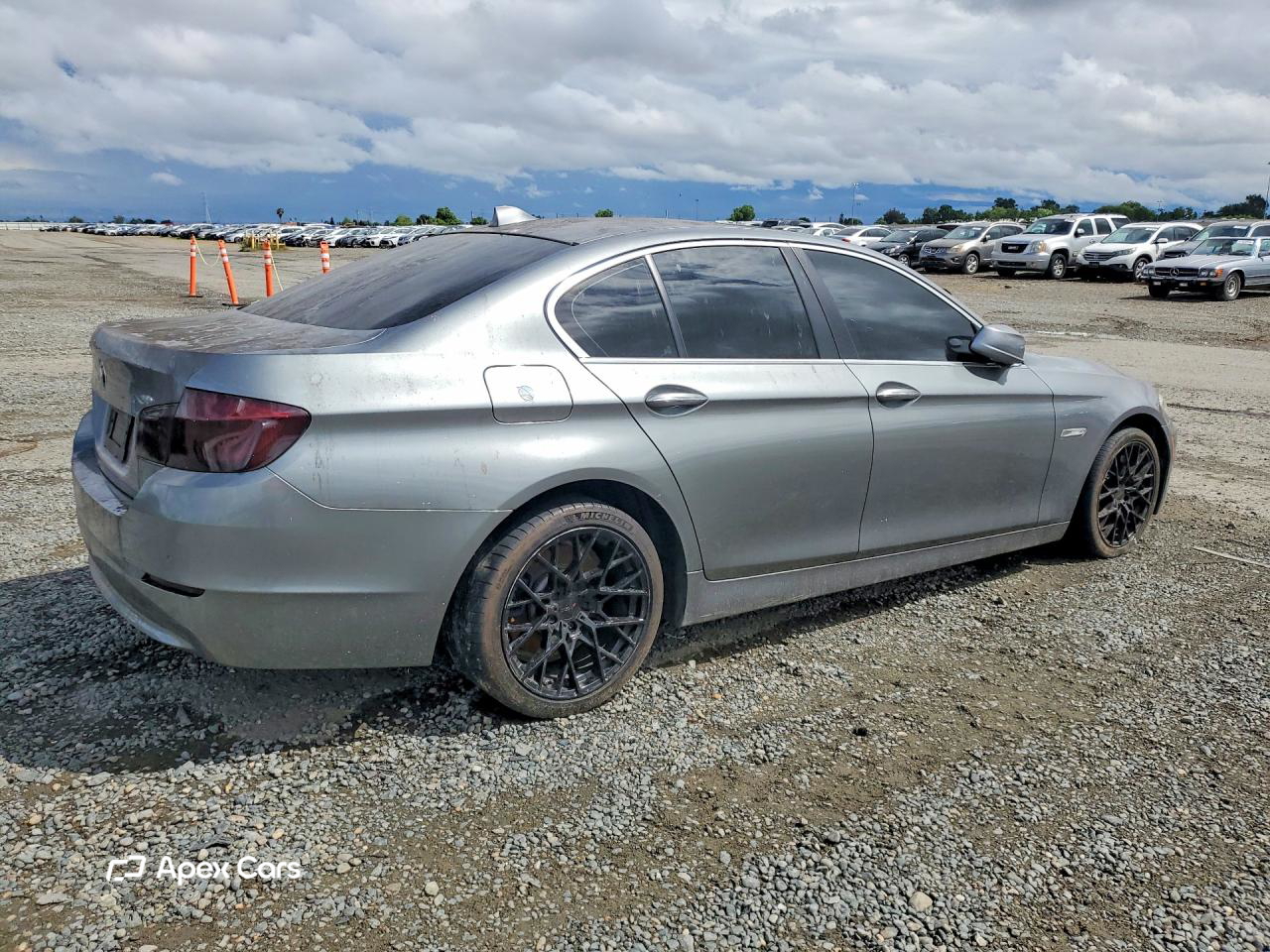 BMW Series 5 2011