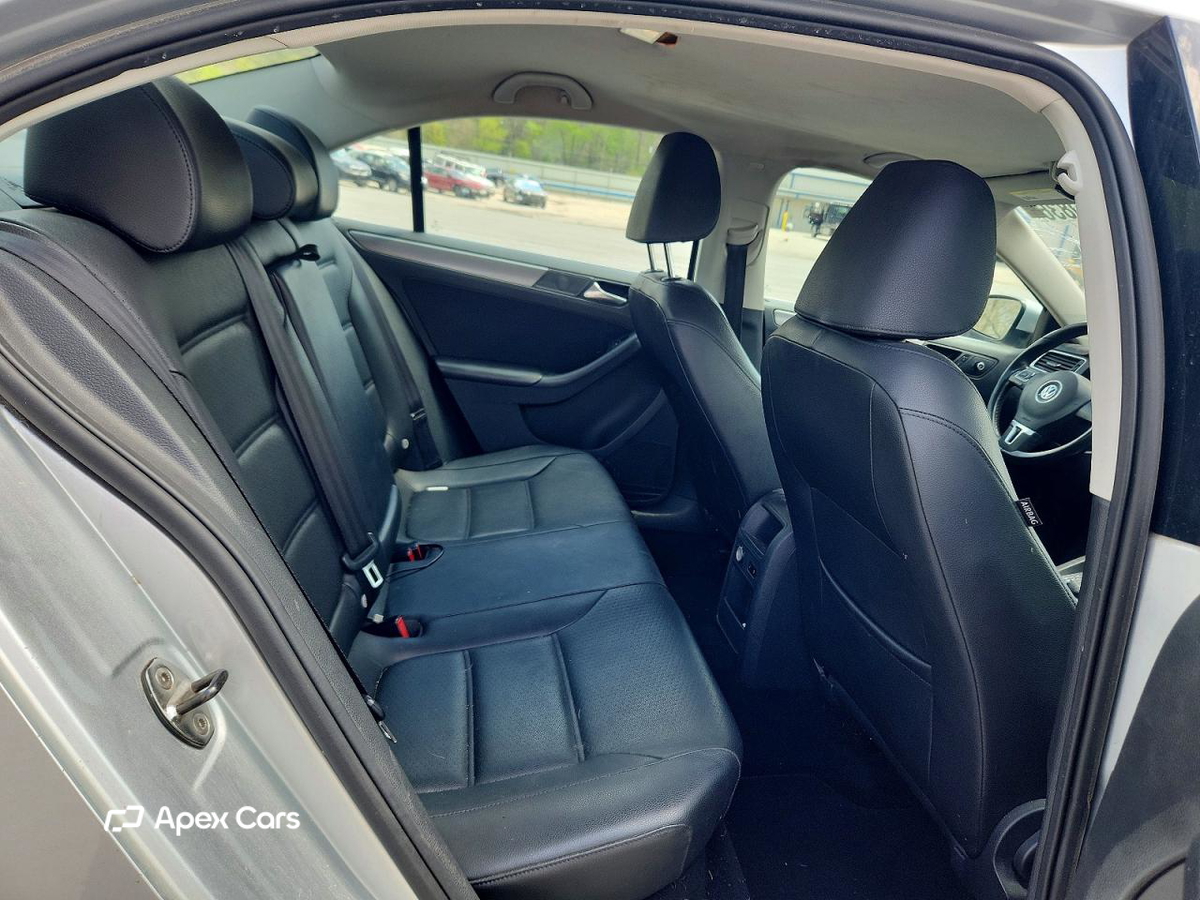 Volkswagen Jetta 2013