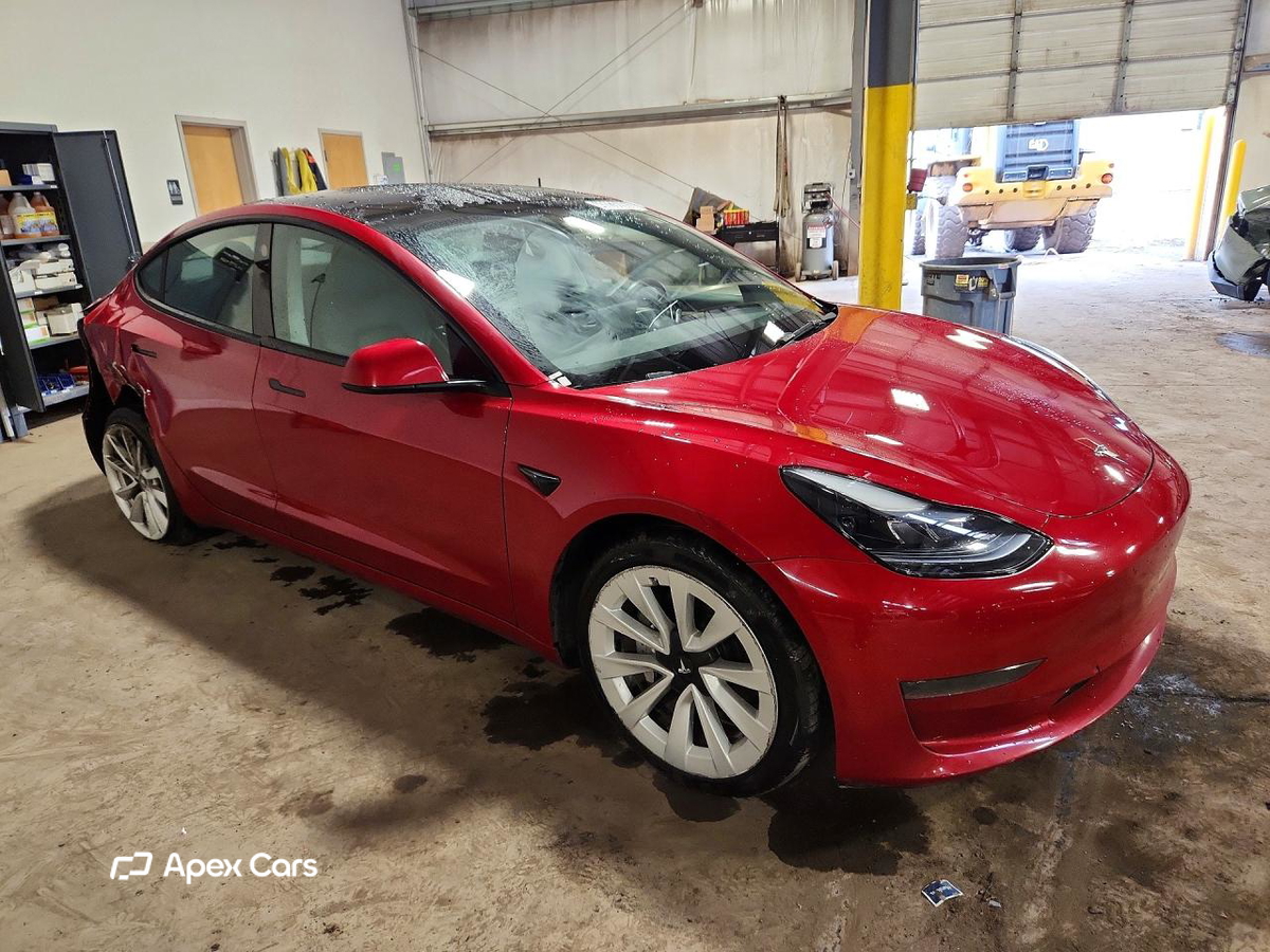 Tesla Model 3 2022