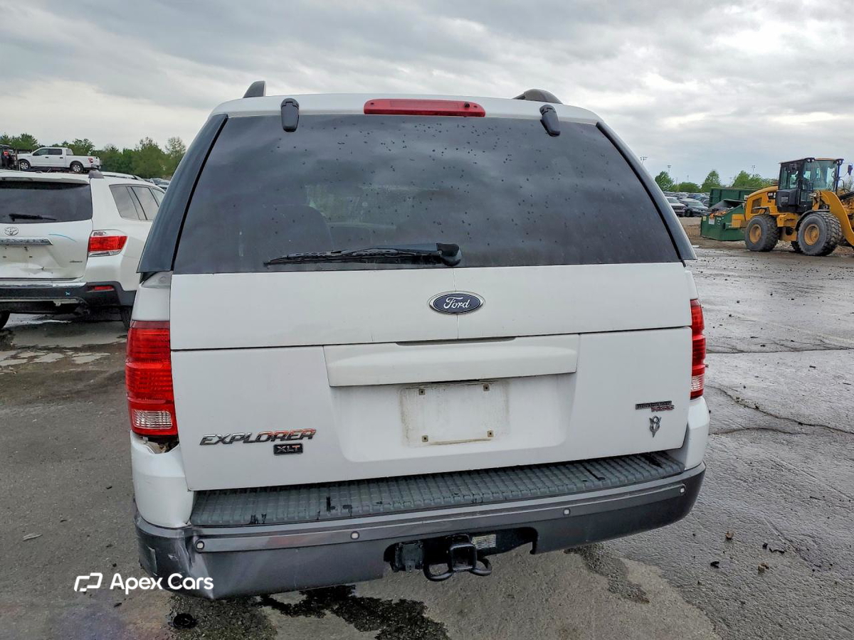 Ford Explorer 2005