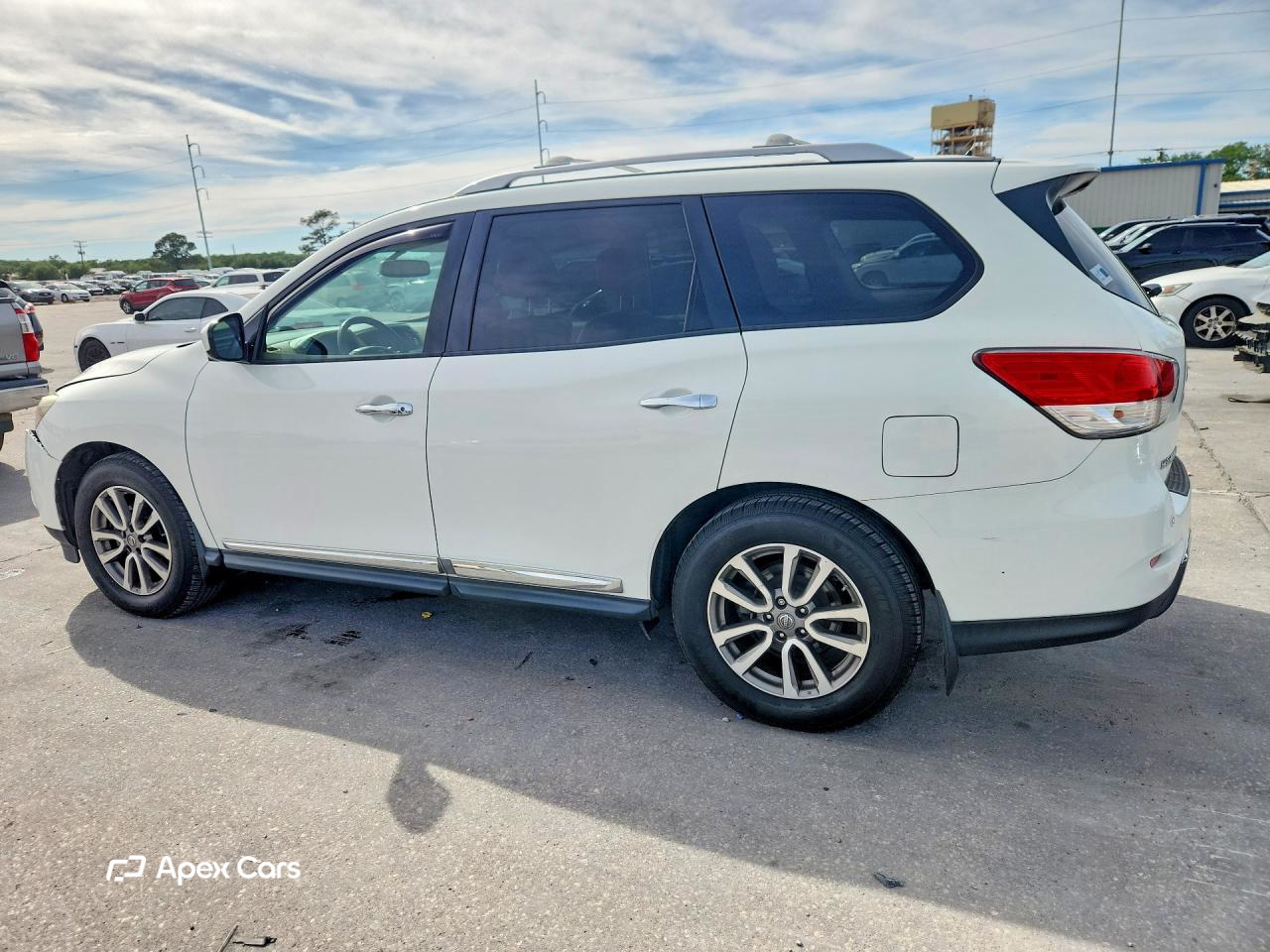 Nissan Pathfinder 2016
