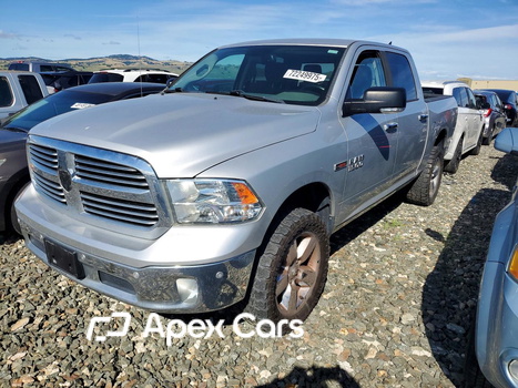 RAM 1500 2015 - Zdjęcie 1 z 12