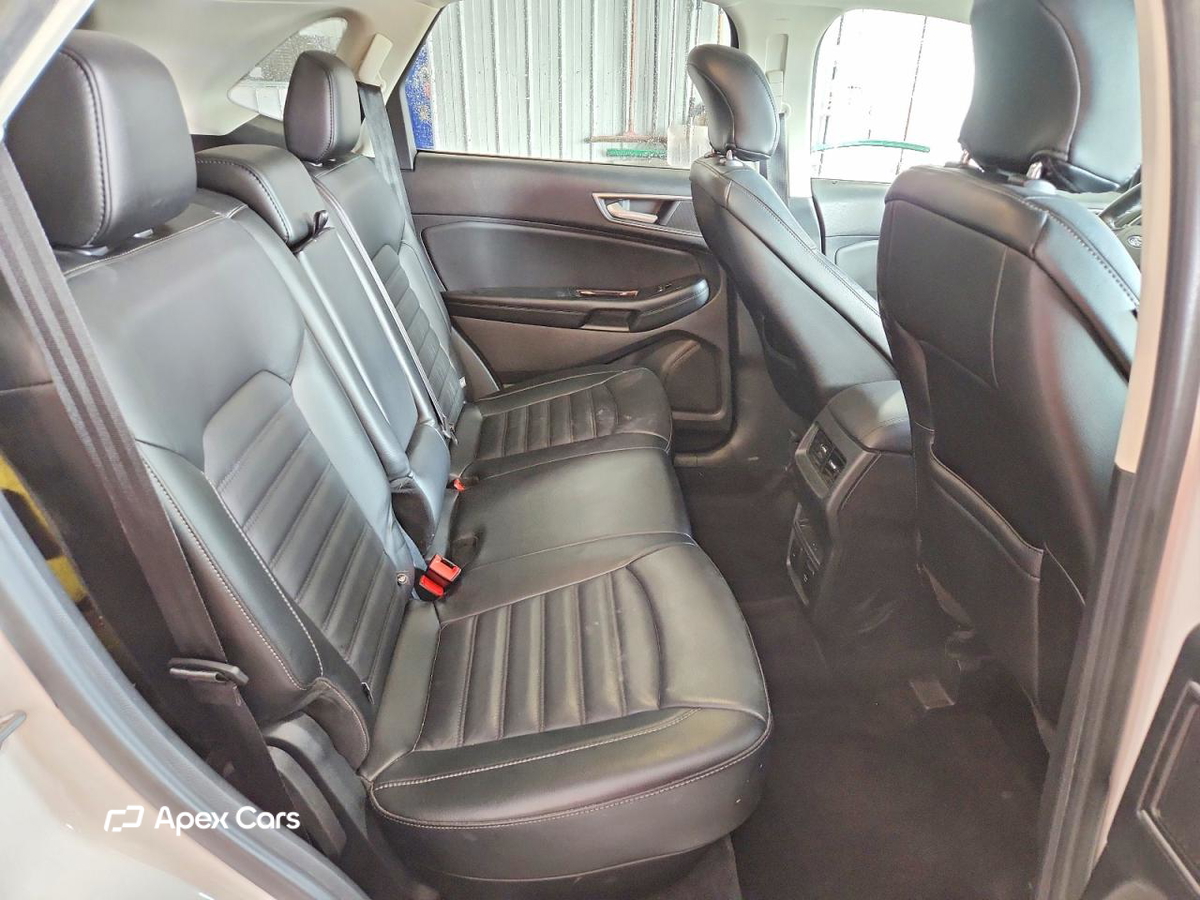 Ford Edge 2016