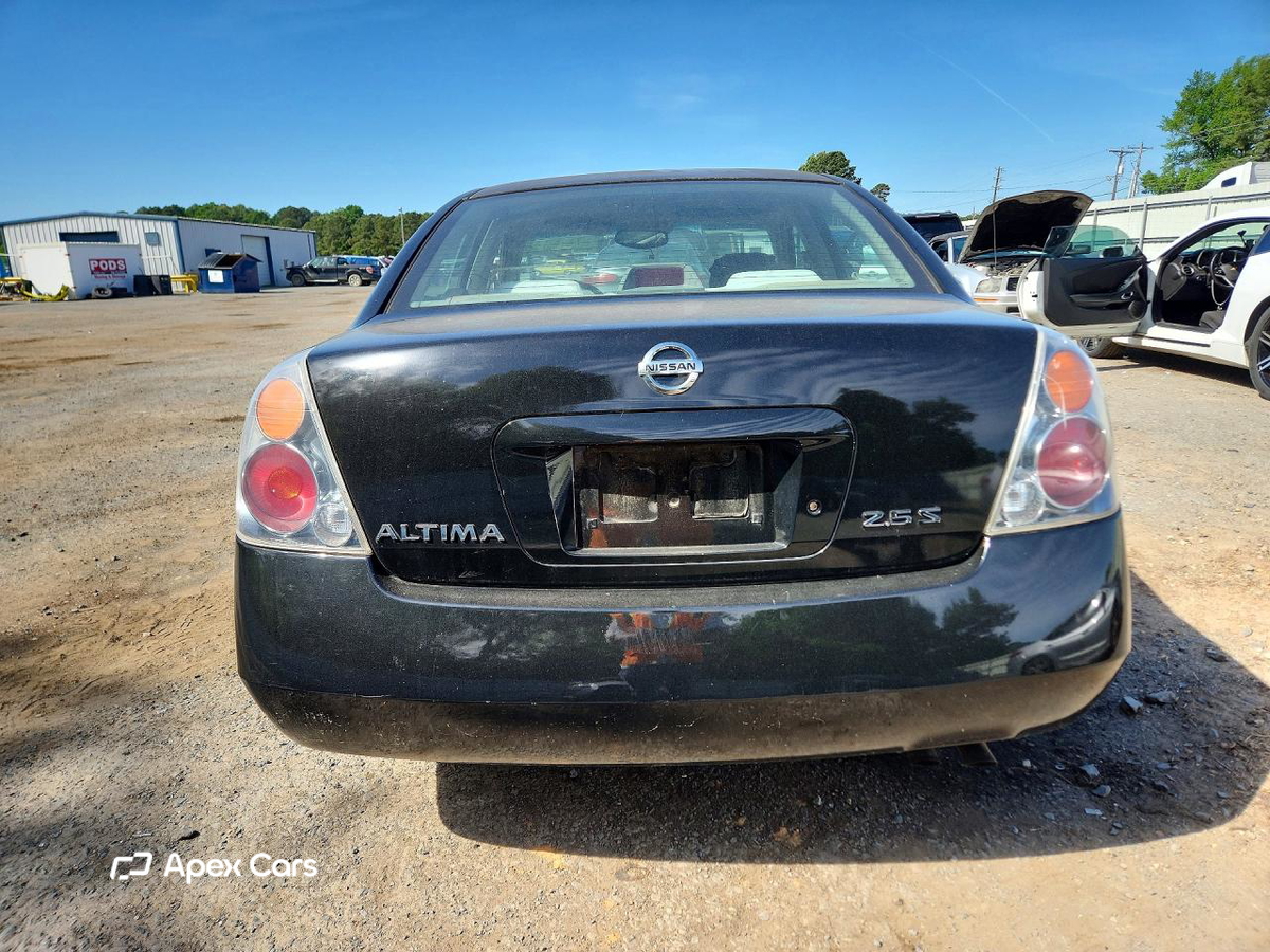 Nissan Altima 2003