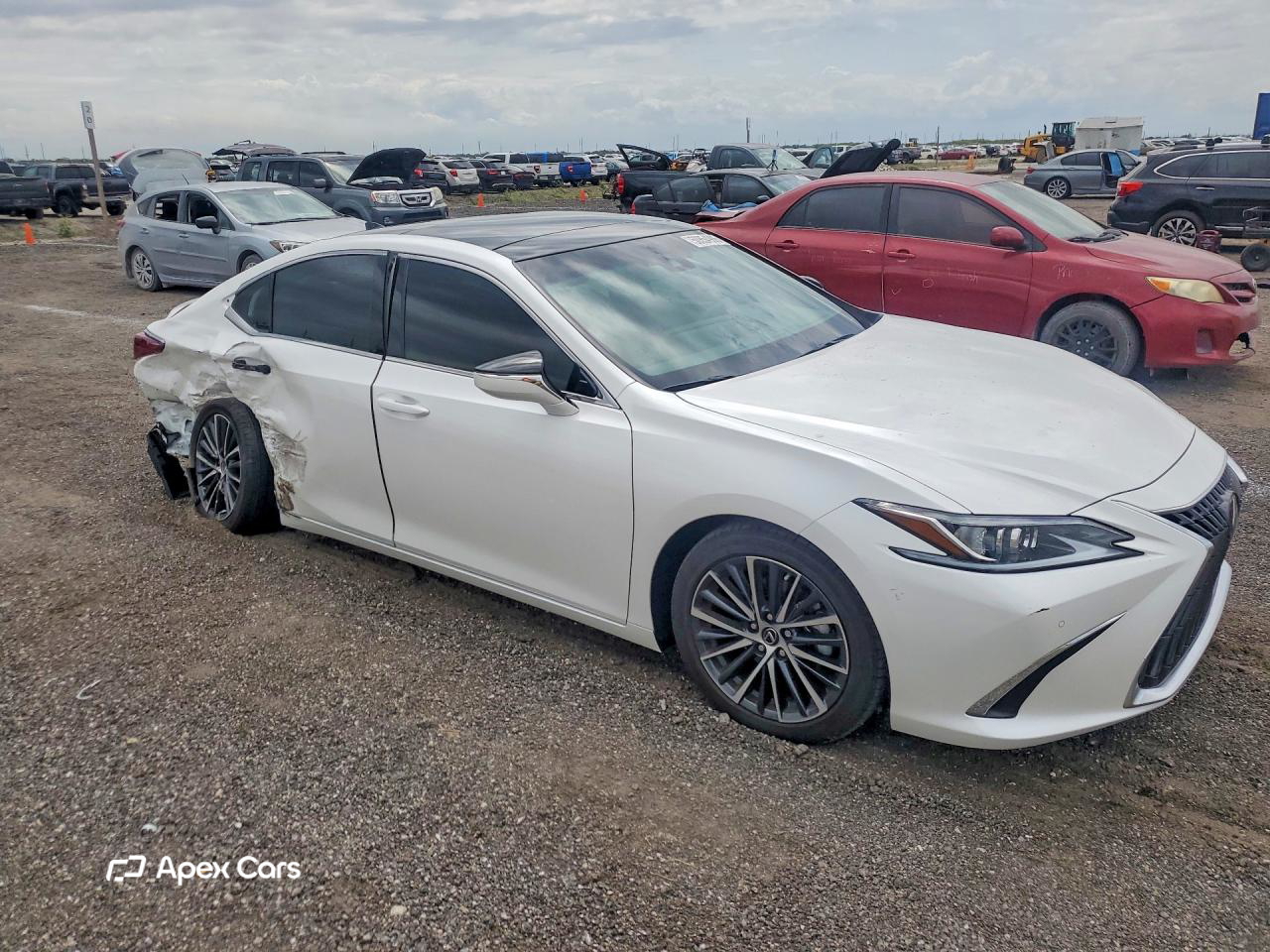 Lexus ES 2022