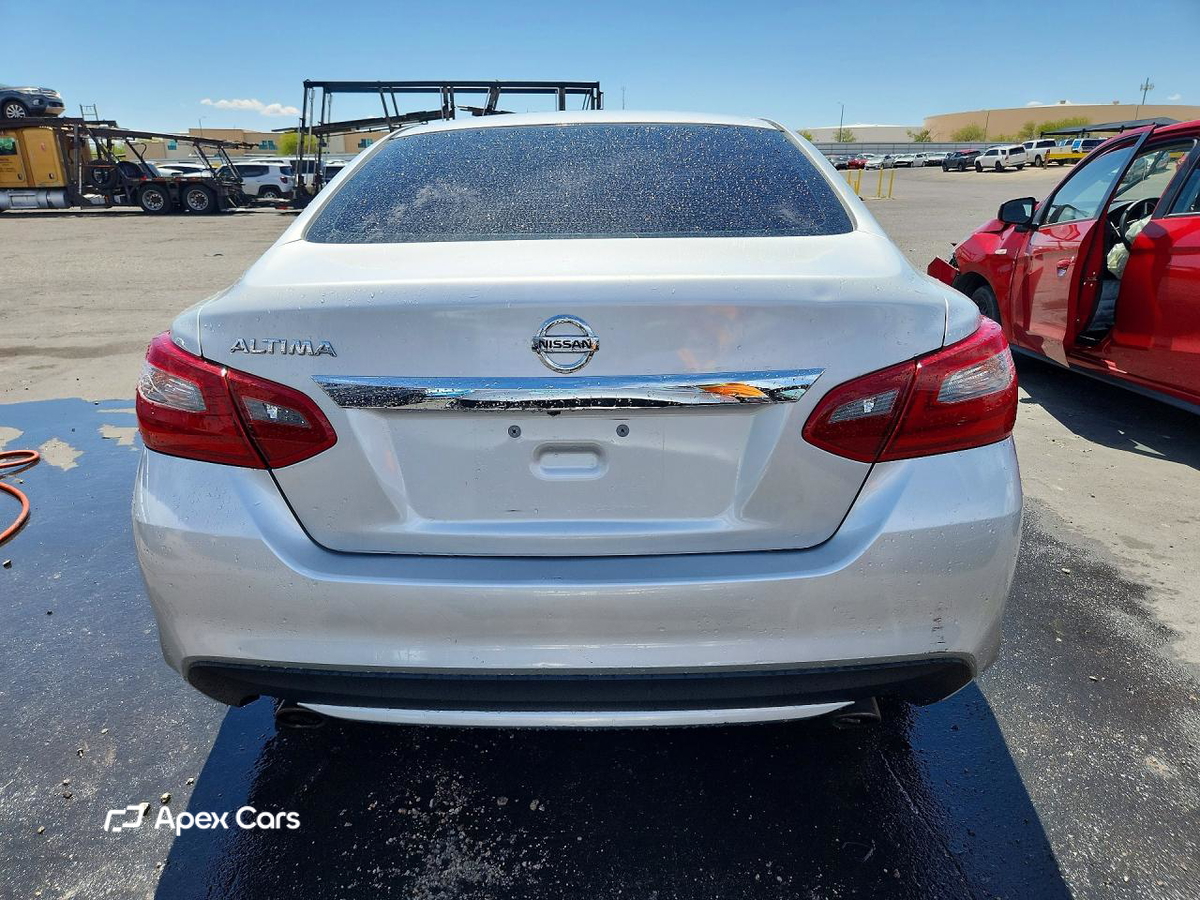 Nissan Altima 2018