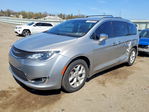 Chrysler Pacifica 2020