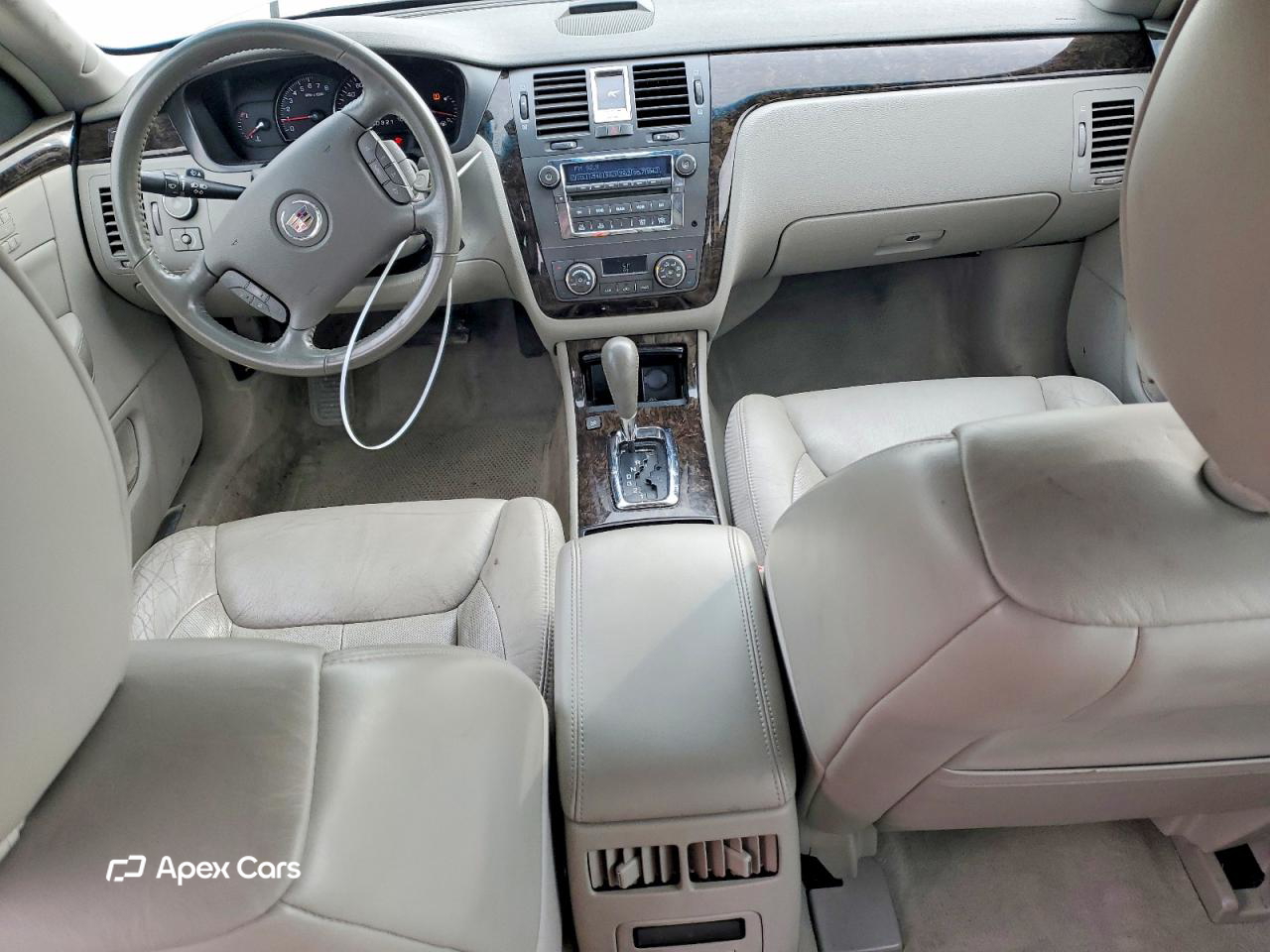 Cadillac DTS 2018
