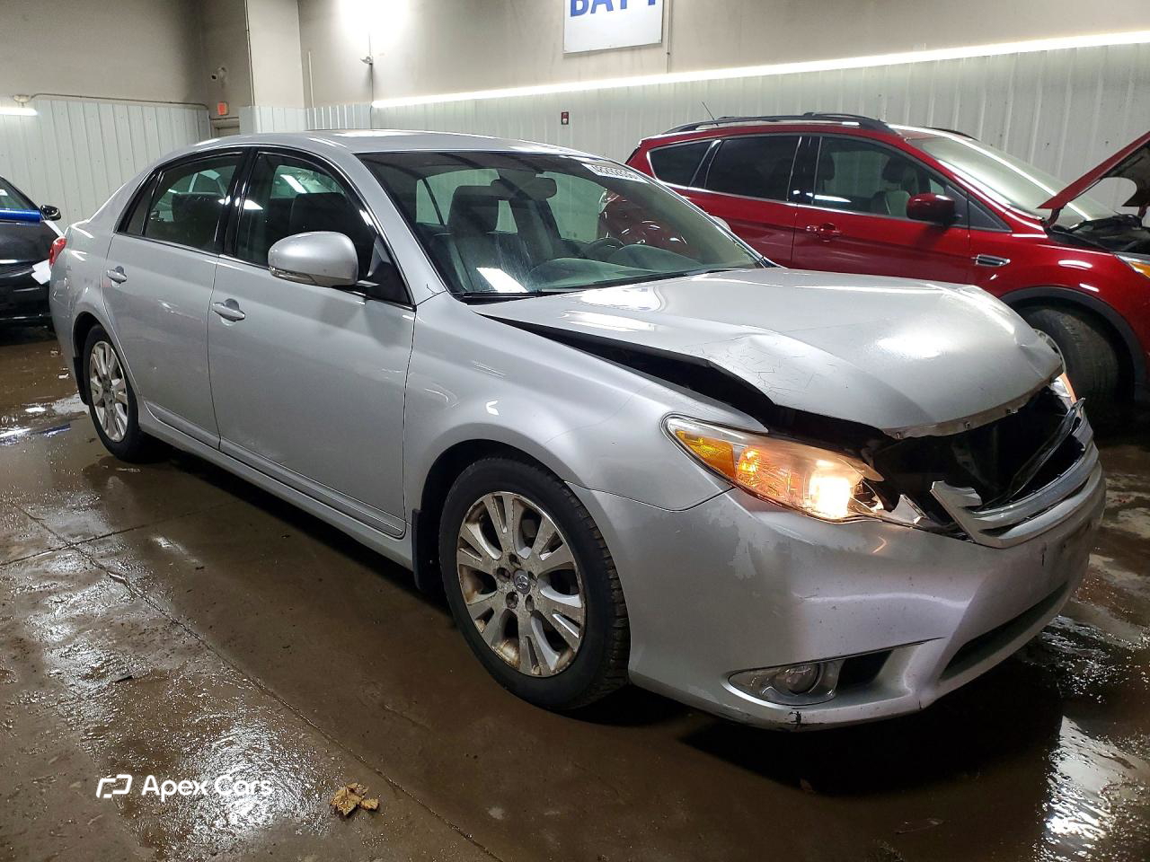 Toyota Avalon 2011