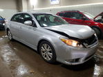 Toyota Avalon 2011
