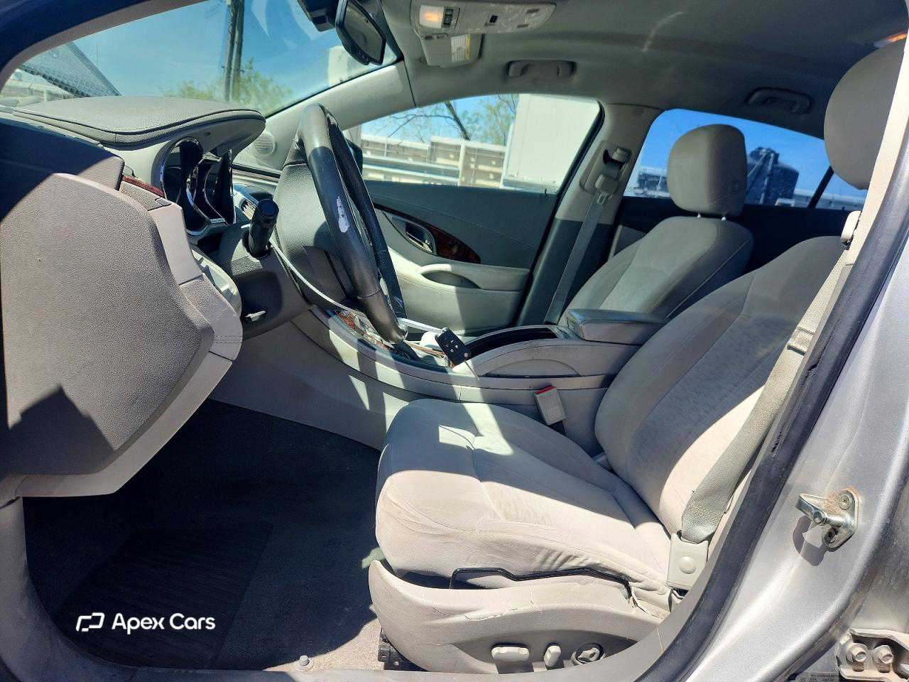 Buick LaCrosse 2012