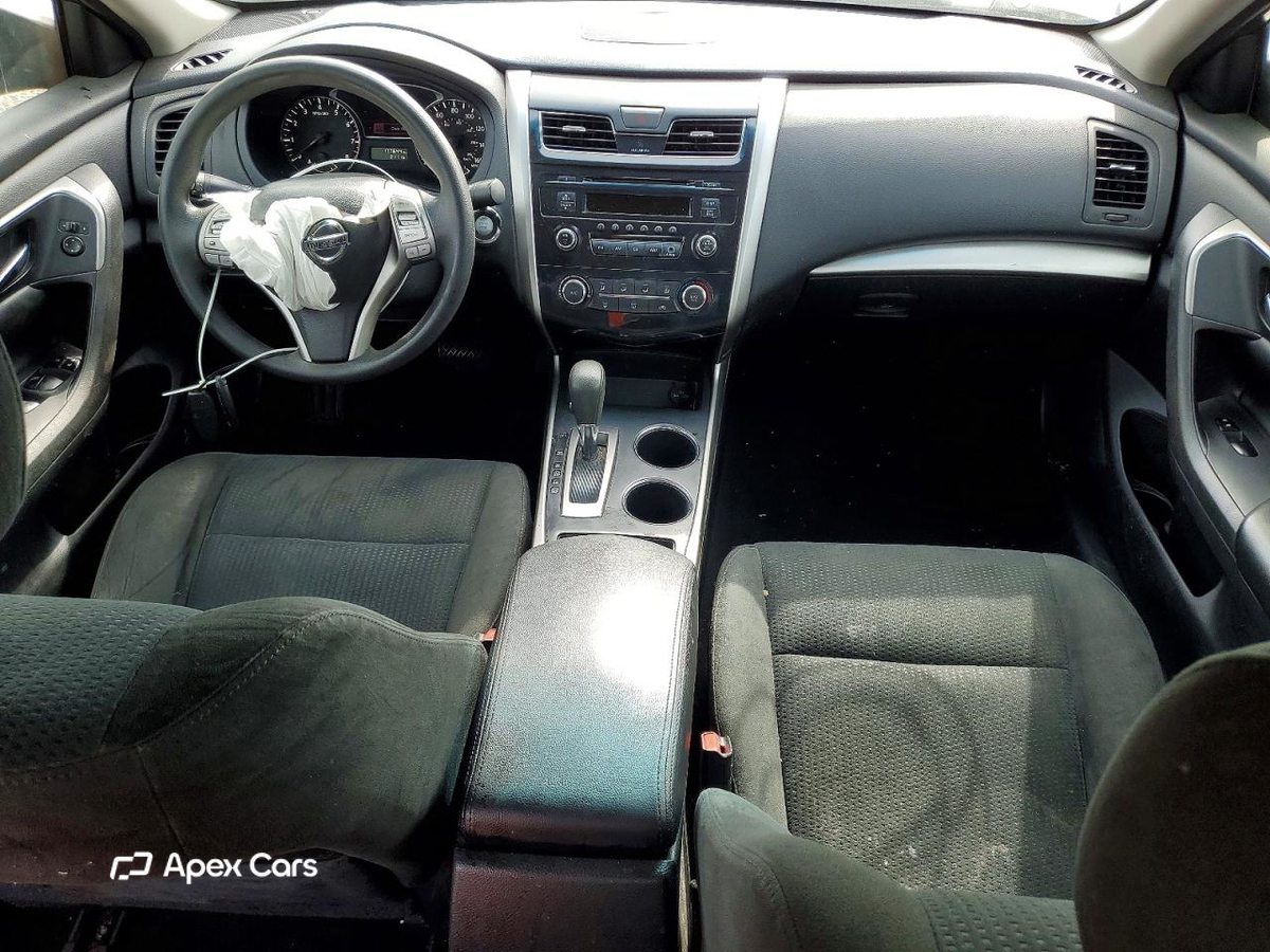 Nissan Altima 2015