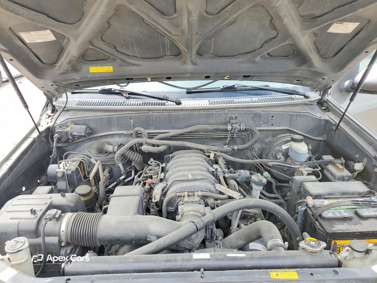 Toyota Sequoia 2005