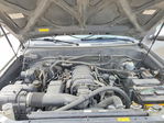 Toyota Sequoia 2005
