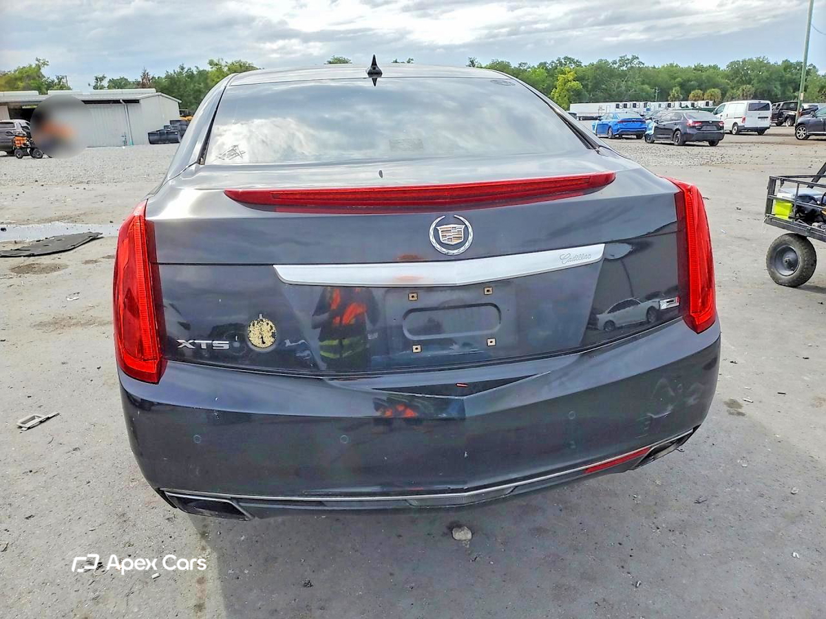 Cadillac XTS 2013
