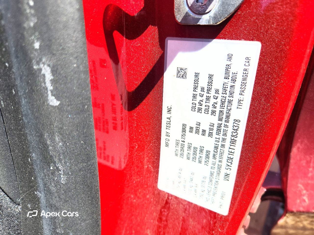 Tesla Model 3 2024
