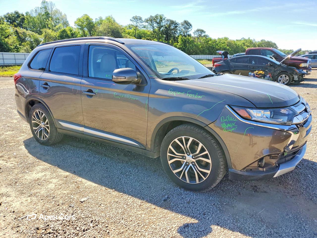 Mitsubishi Outlander 2016