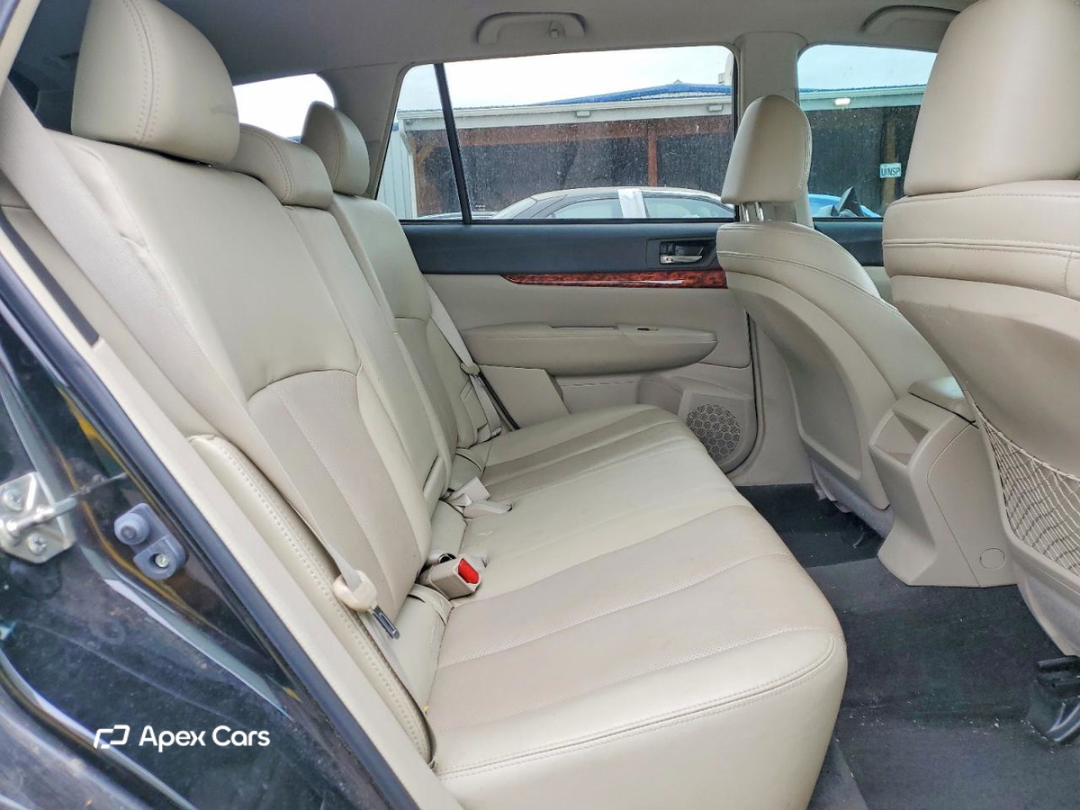 Subaru Outback 2012