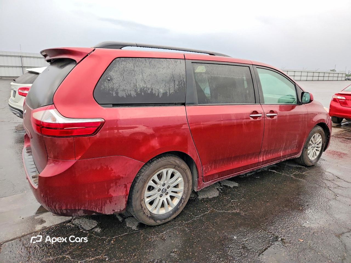 Toyota Sienna 2017