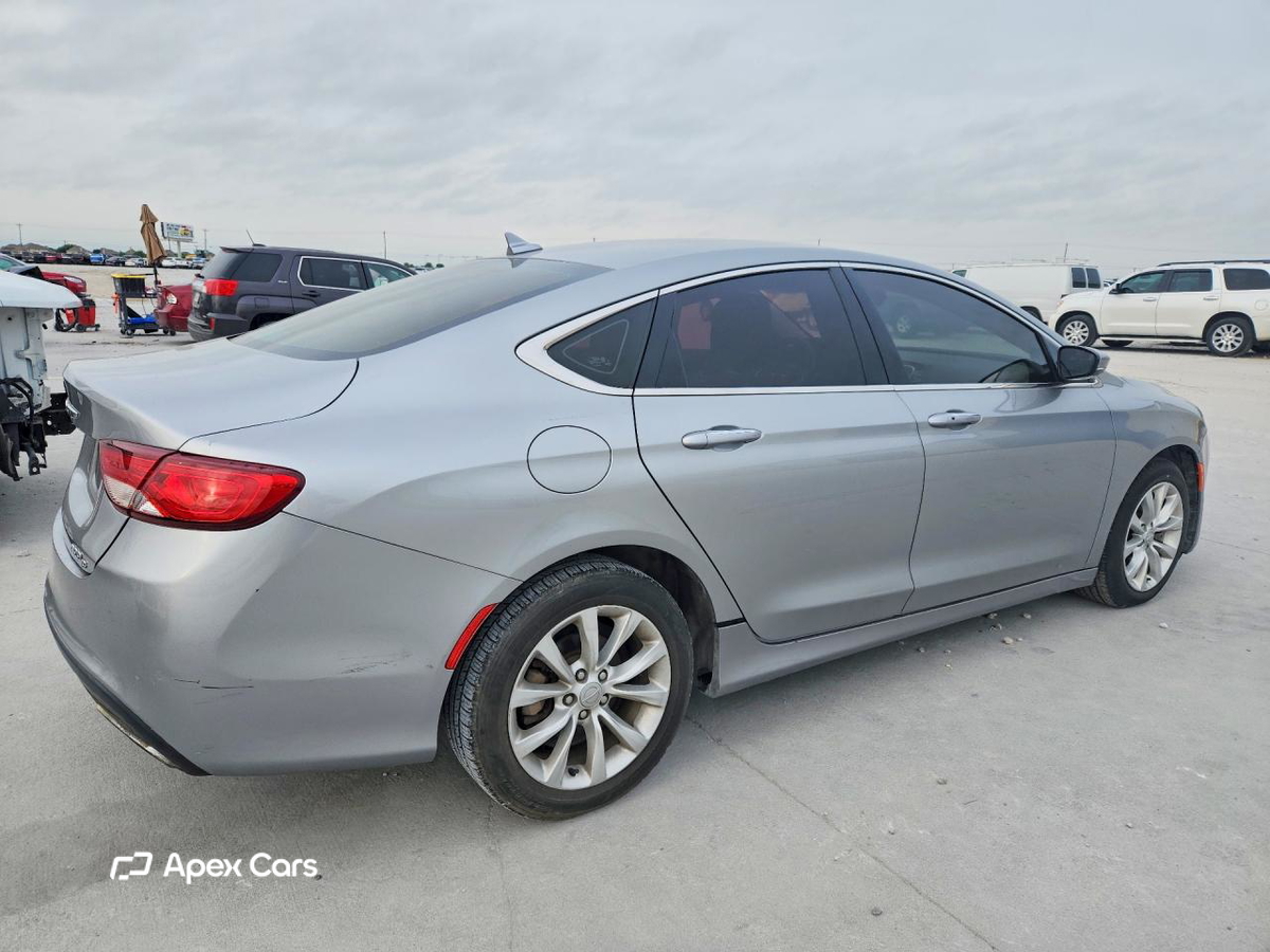 Chrysler 200 2015