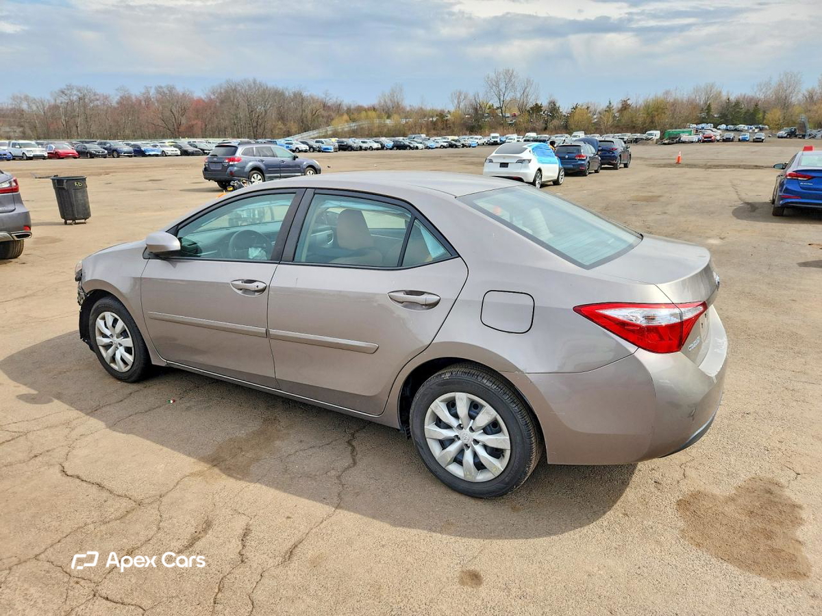 Toyota Corolla 2015