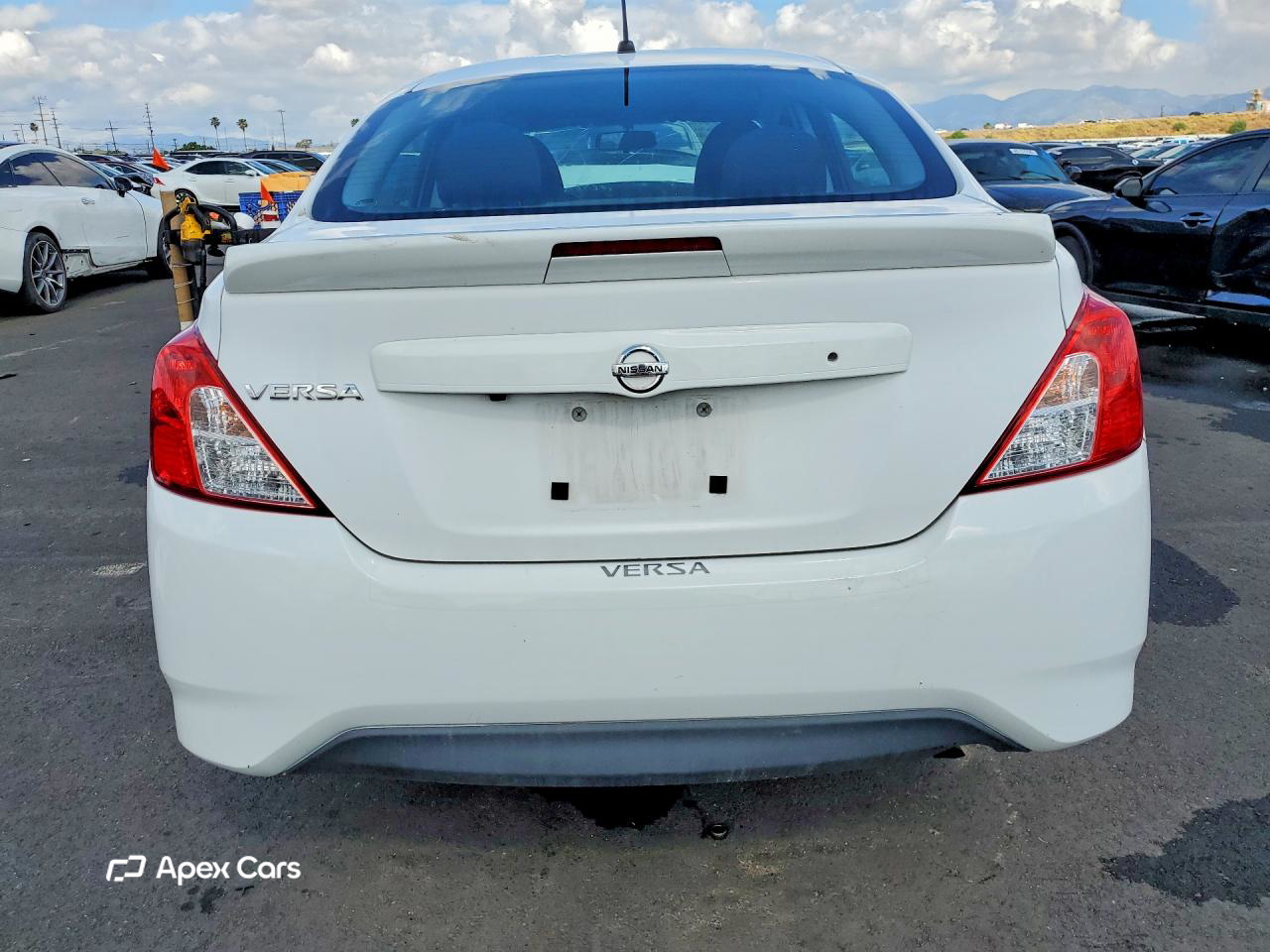 Nissan Versa 2018