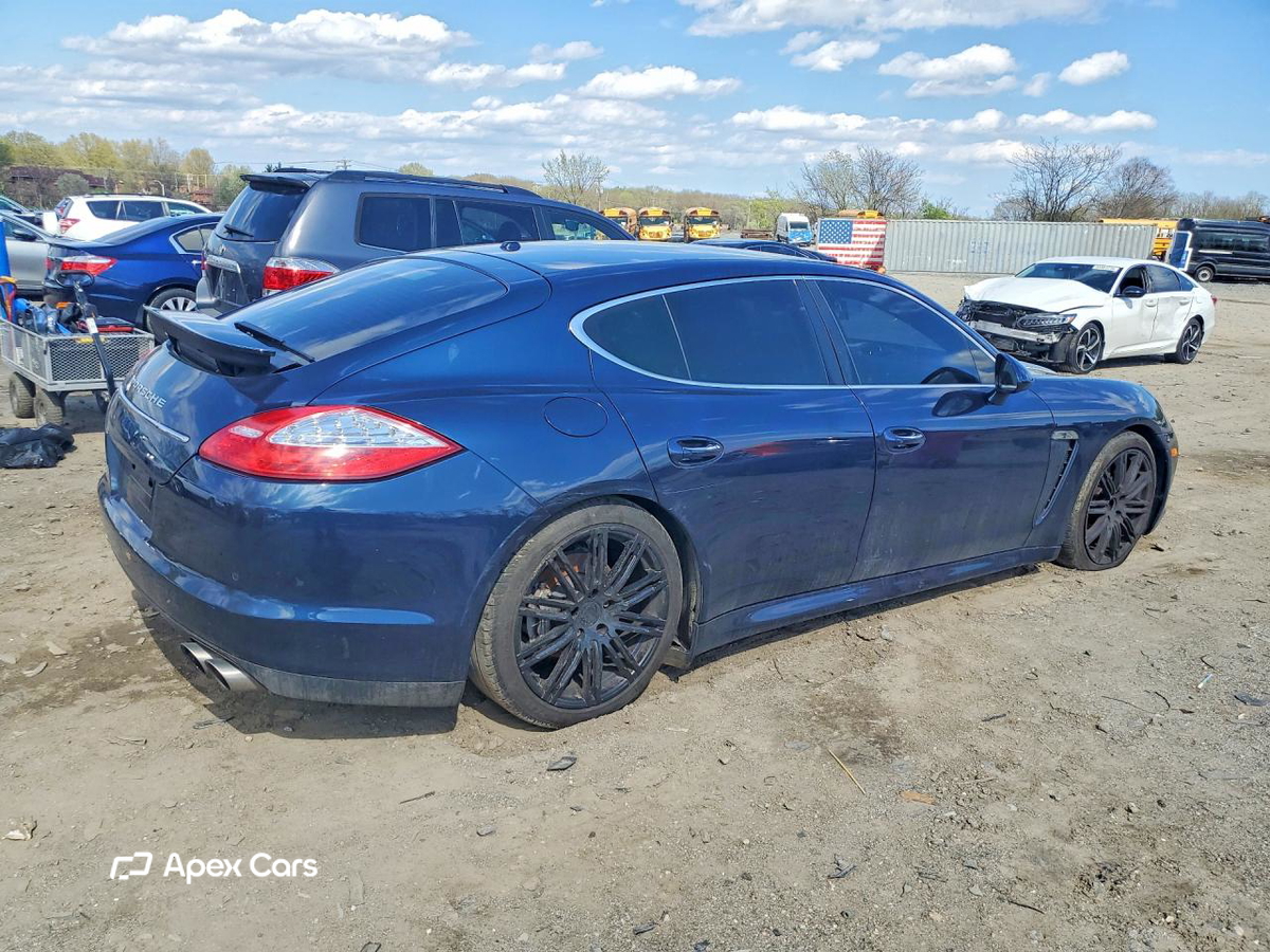 Porsche Panamera 2012