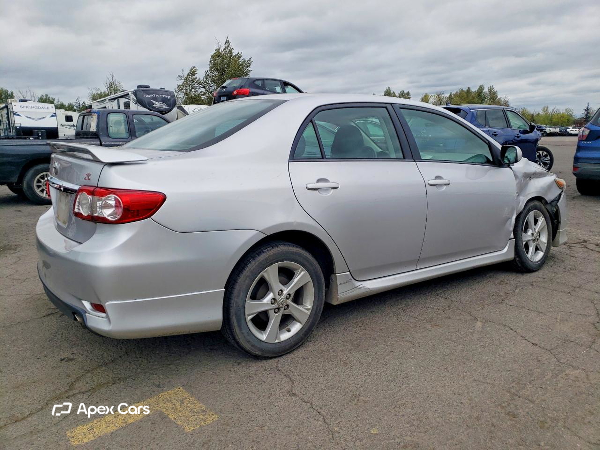 Toyota Corolla 2012