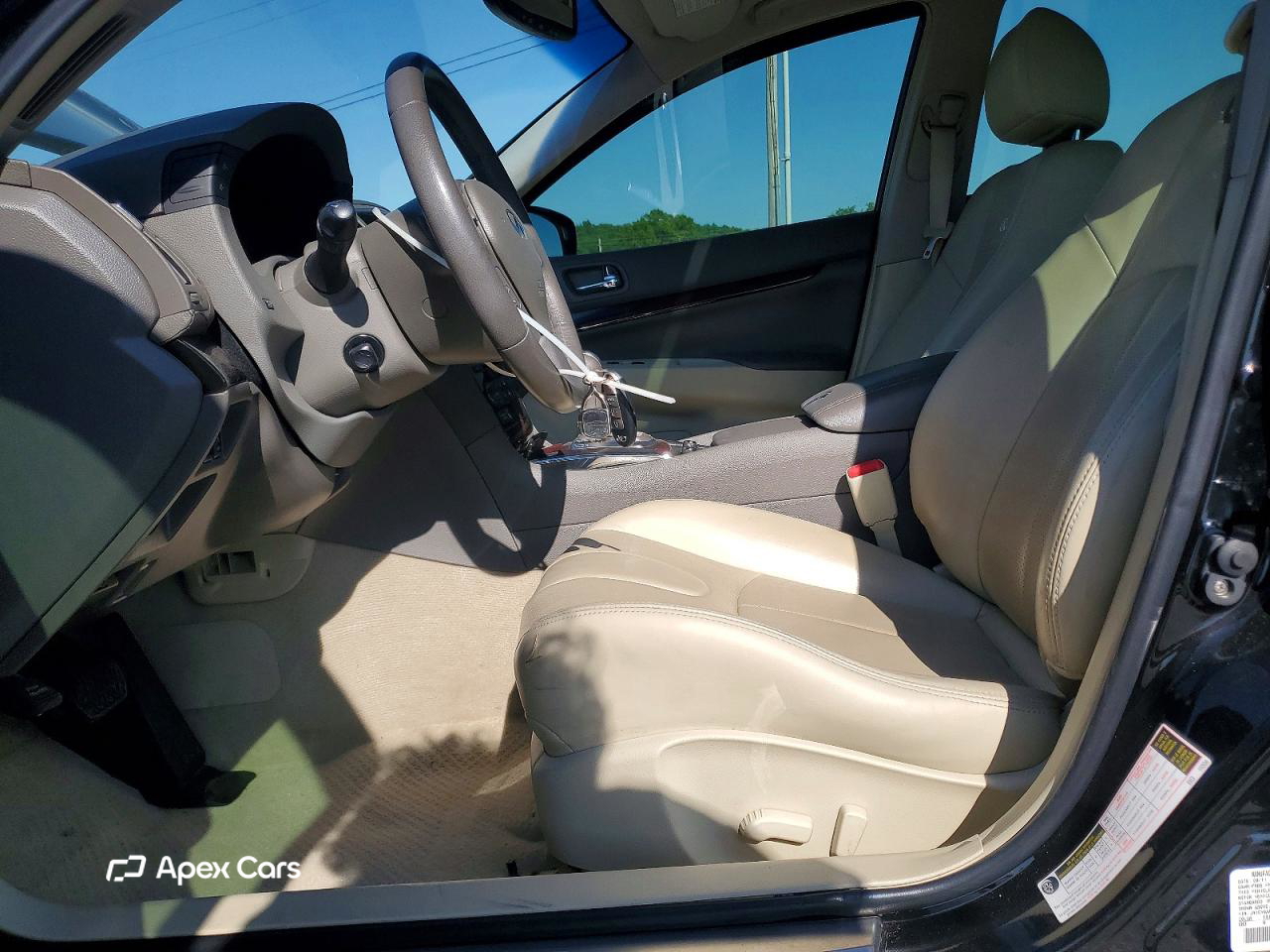 Infiniti G 2012
