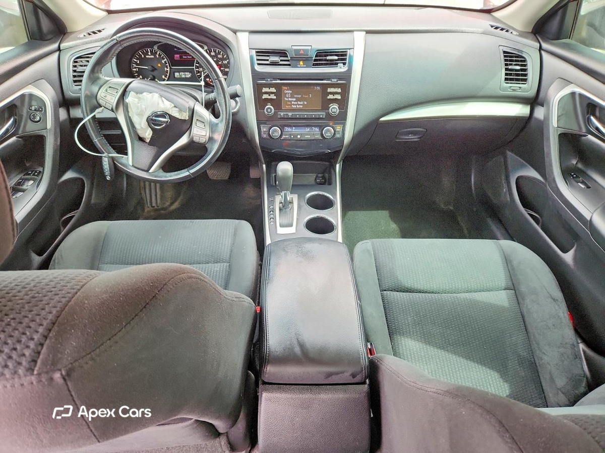 Nissan Altima 2015