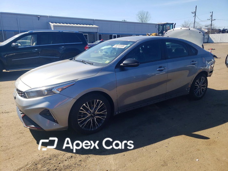 Kia Forte 2022 - Image 1 of 12