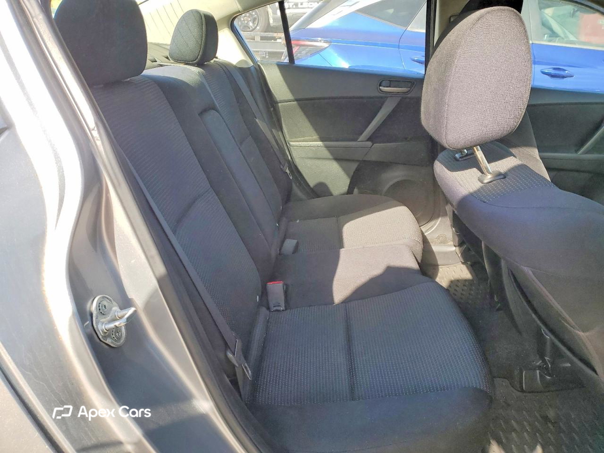 Mazda 3 2012