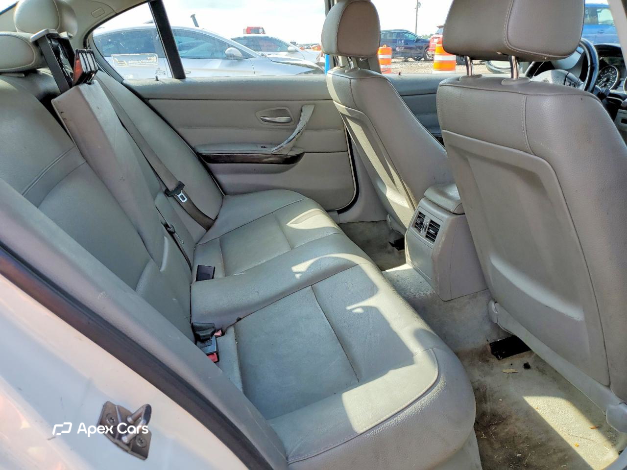 BMW Series 3 2011